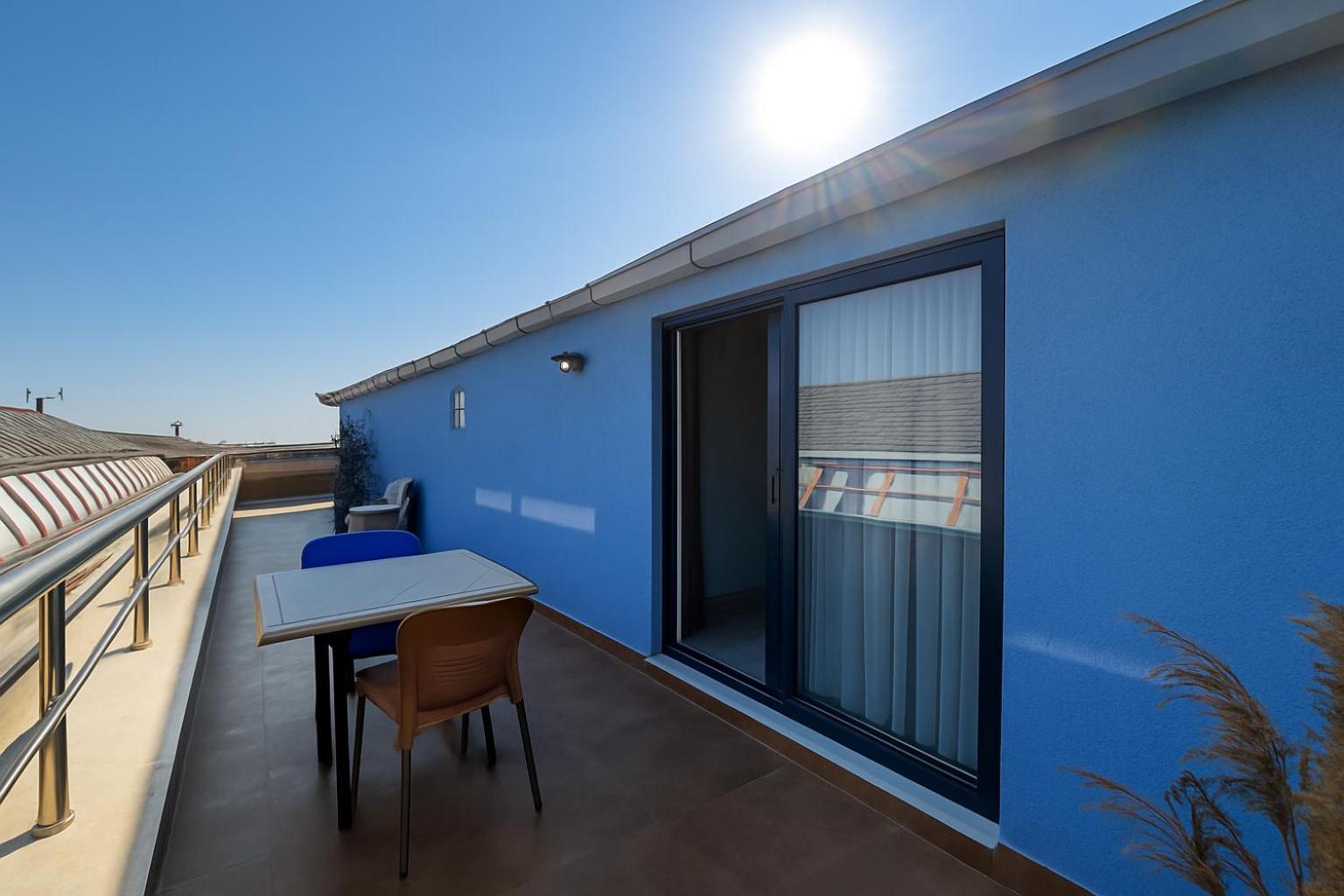 Monezza Avcilar Otel