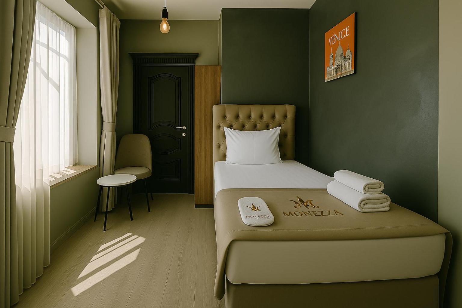 Monezza Avcilar Otel